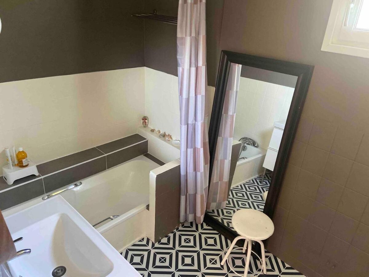 La Maison De Marie A 5 Minutes A Pied De La Plage Avec Parking Privee Et Gratuit Lion-sur-Mer Luaran gambar